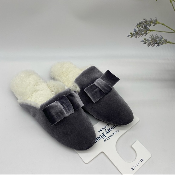Charter Club
Women's Velvet Bow Slippers With Faux Fur in Grey - Picture 7 of 9